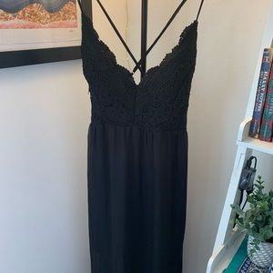 Long black dress